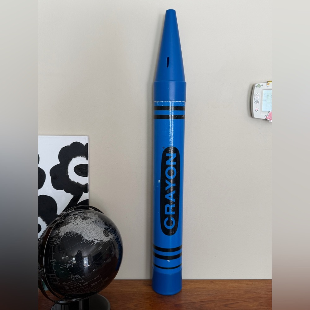 Vintage crayon blue pig bank